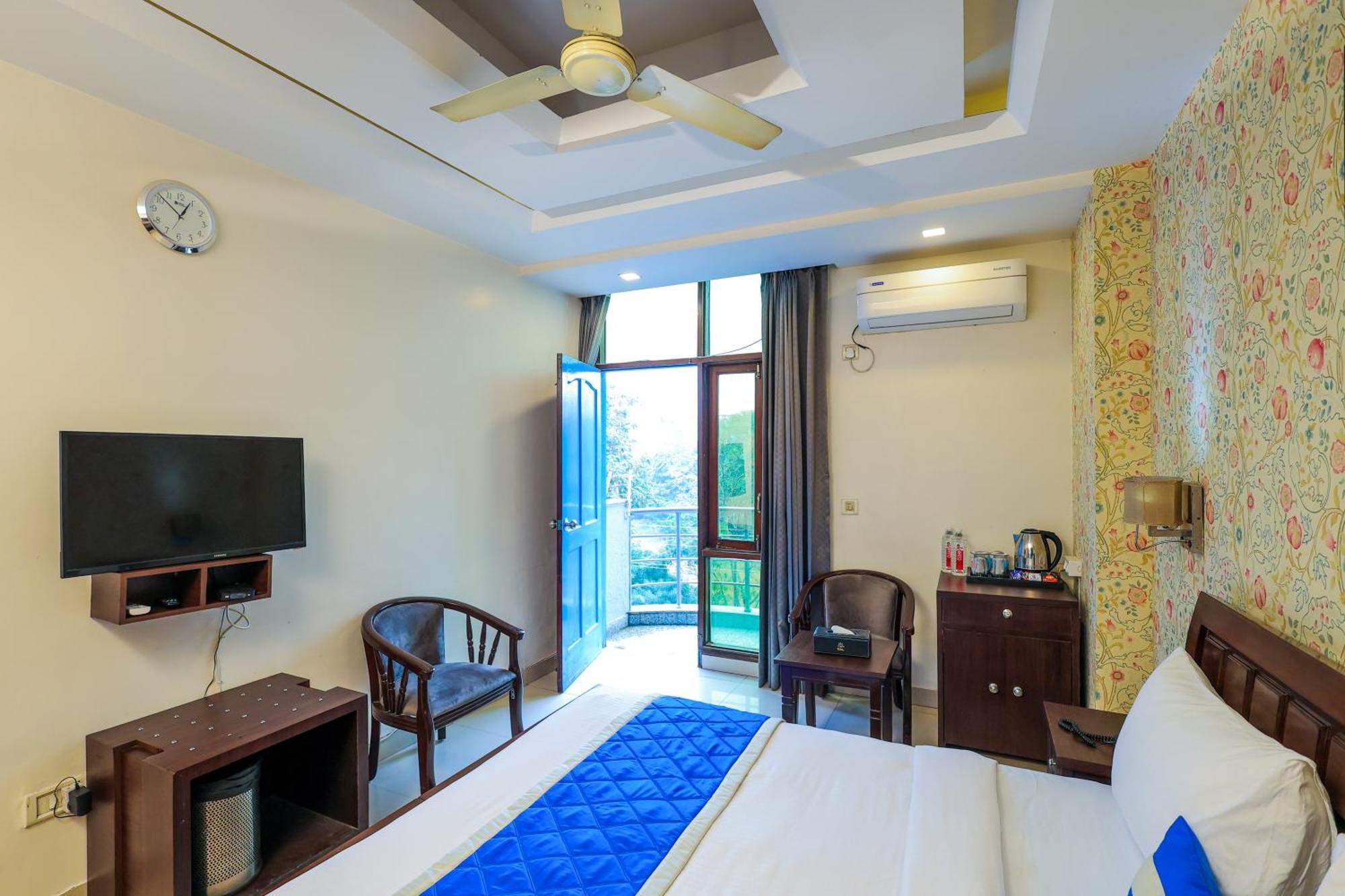 Nikko Blue - Boutique Hotel Gurgáon Exteriér fotografie